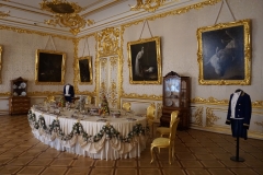 Breakfast table of the Romanows