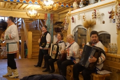 at the Podvorye-Restaurant ( with Heavy Russian Folk Music )