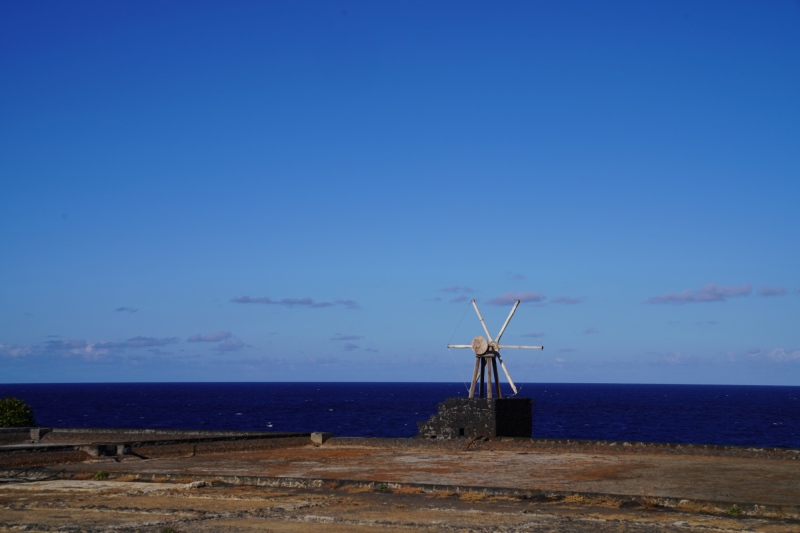 looks like Don Quichote´s windmill ( before the attac )