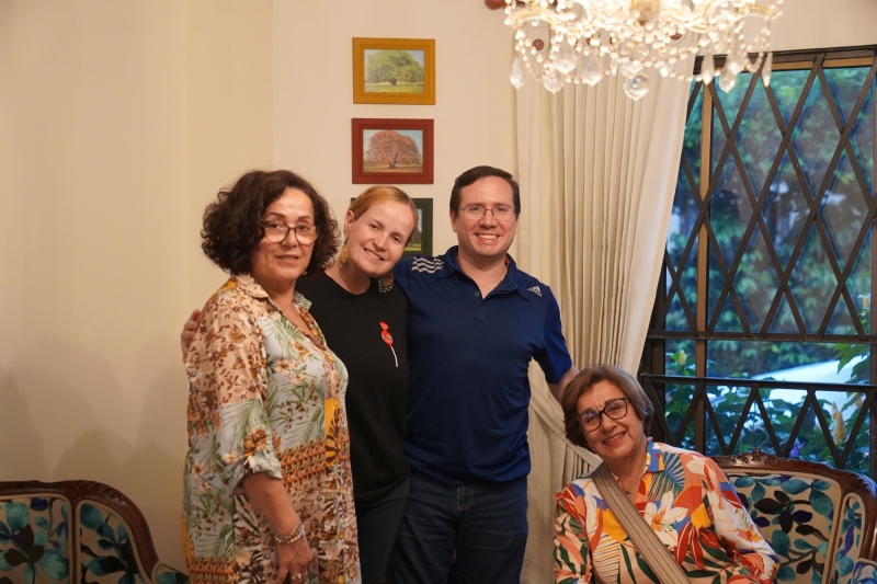 Maria Nelly, Vicky, Andrés and Luz Angela