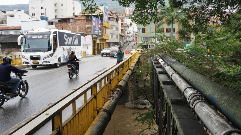 Bridge Rojas Pinilla over Fonce river