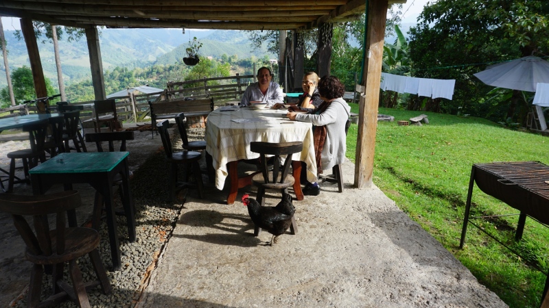 breakfast with black hen