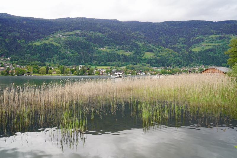 Stop at the Ossiachersee  for  a nice lunch