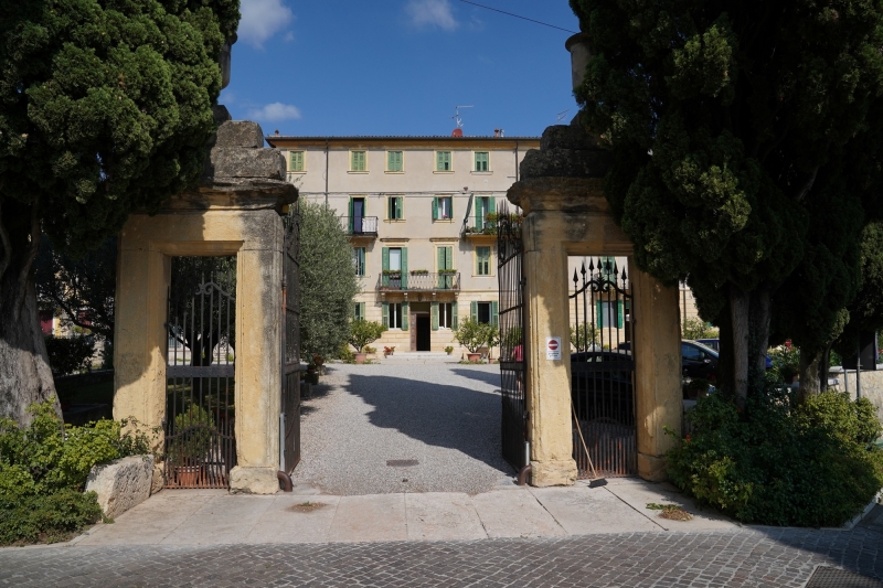 probably the mayor´s house