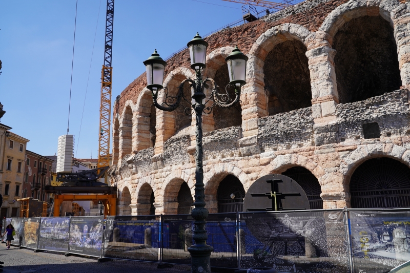 Security fence with images from Arena-presentations, from the present back to 1925 !