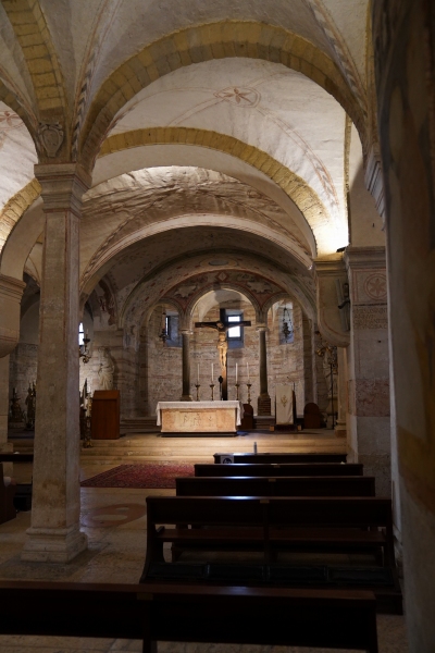 San Fermo, altar at the lower church