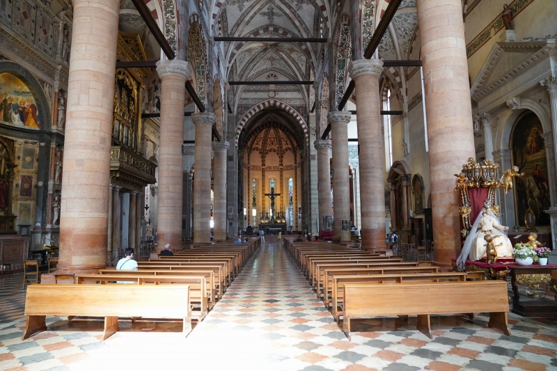 Saint Anastasia church ( built 1290-1481 )