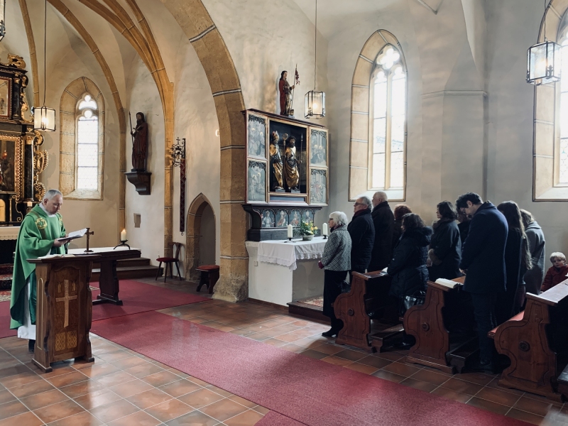 inside the chapel,