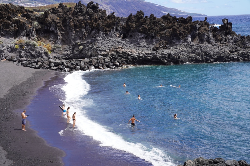 Black beach of Los Cancajos