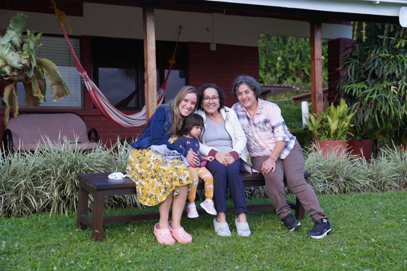 MaCamila, MaNelly, Paty and little Leticia