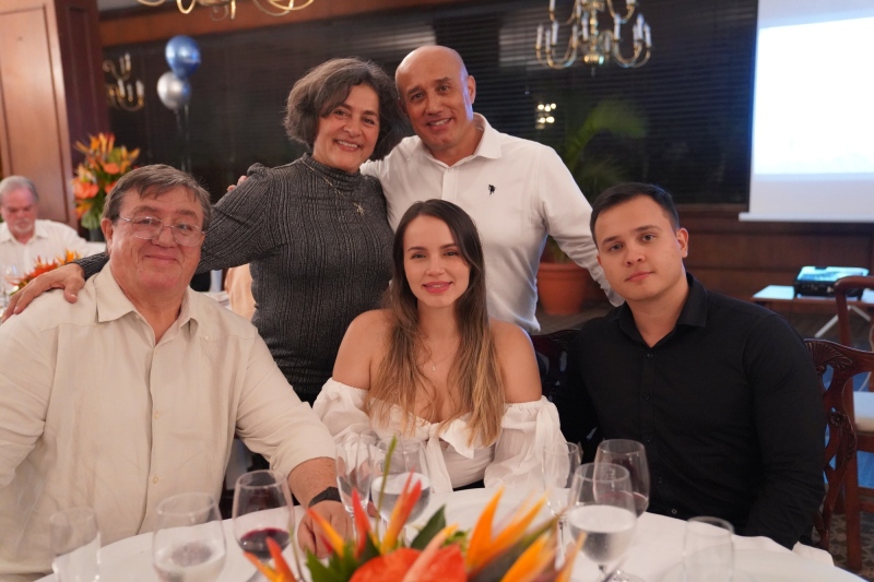 con el hermano Francisco y sus muchachos