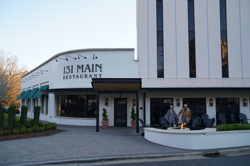 131 Main Restaurant
