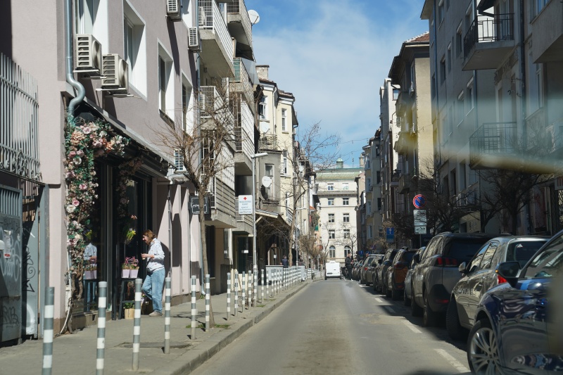 some street down town