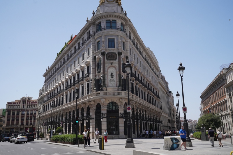 once again the Four Seasons Hotel