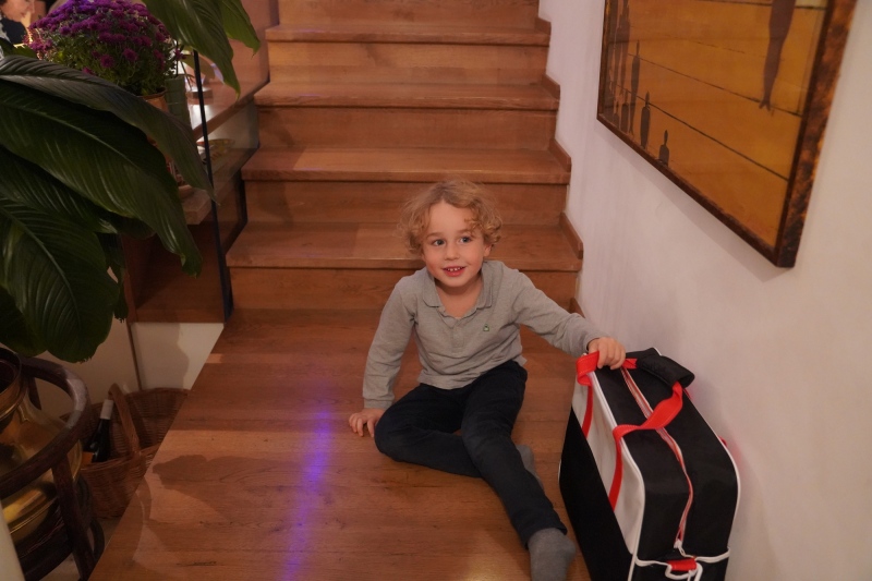 The little prince ( unaware that fierce competition is approaching )