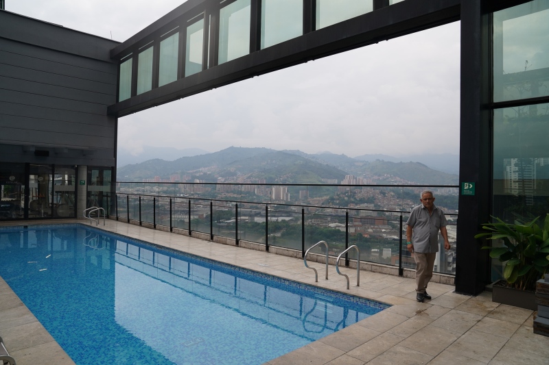 Con Mario en la terraza del hotel