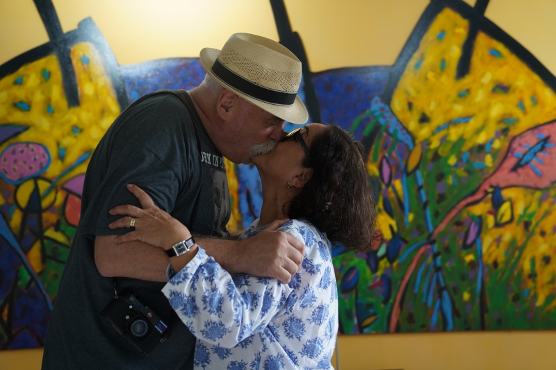 Tratando de reproducir tal beso