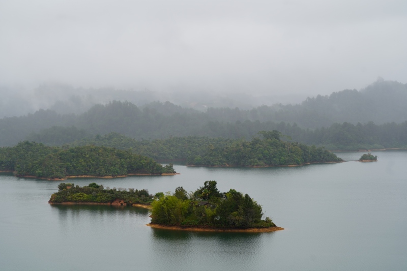 Vista al lago de nuesto balcón