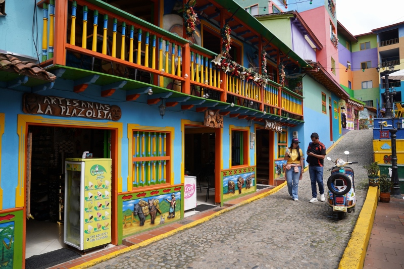 Una plaza de Guatapé
