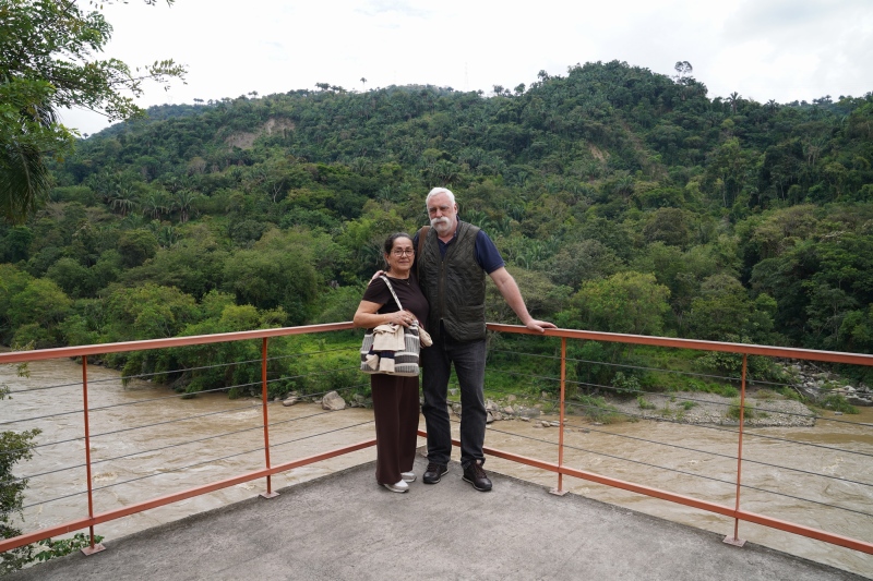 R & MN con salvaje Rio Cauca