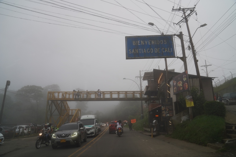 km 18 por el camino a Cali, envuelto en nubes