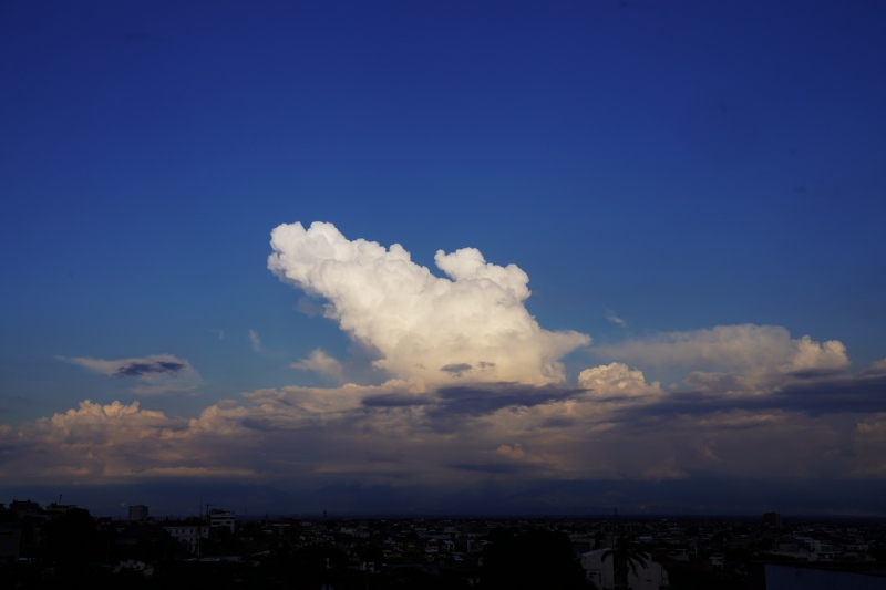 Nubes desde el balcón