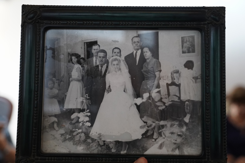 Otros tiempos : nadie está riendo en las fotos