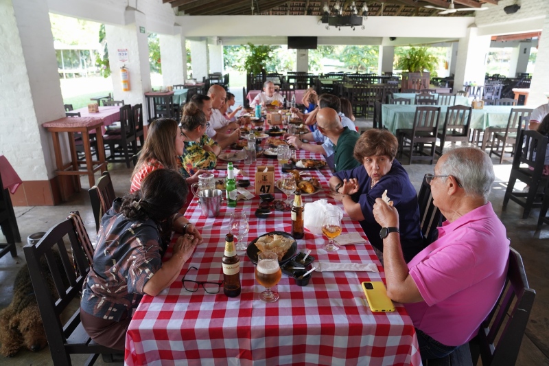 Almuerzo en familia, ´Sancocho de Gallina´, como Dios manda