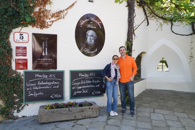 Caro y Alberto delante del Pfarrwirt