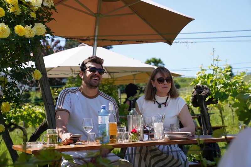 Laurenz & Christina, frohgemut