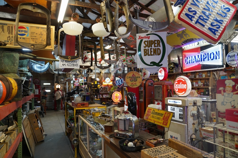DSC07680_Inside-the-store