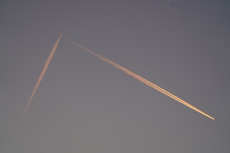 Almost 90 degrees ( Wintersky over ND km 4,0 )