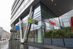 MGL VIO 700  Vertikalverglasung EG Schönbrunnerstrasse