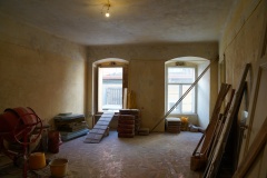 DOM Austritt auf Bauaufzug