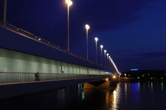 304.irb Reichsbrücke wieder wie neu