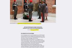 2025-08-09  der Großvater wär´ sicher stolz auf die Enkelin in Turnpatschen, der Gardist zu ihrer Rechten konnte dagegen seine Abscheu nur schwer verbergen